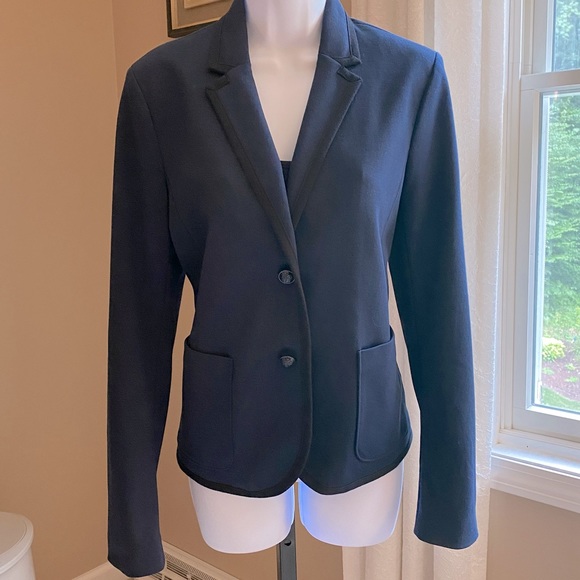 GAP Jackets & Blazers - NWOT Gap Academy blazer. Navy with black trim. Size 10